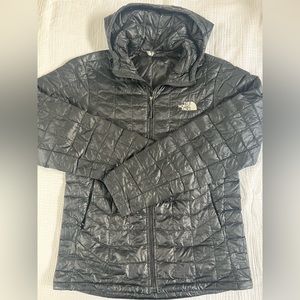 Packable down jacket